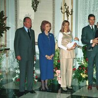 Pablo Urdangarin en su presentación con sus padres, su hermano Juan Urdangarin y sus abuelos