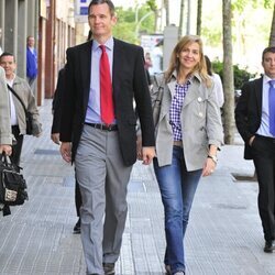 La Infanta Cristina e Iñaki Urdangarin paseando por Barcelona