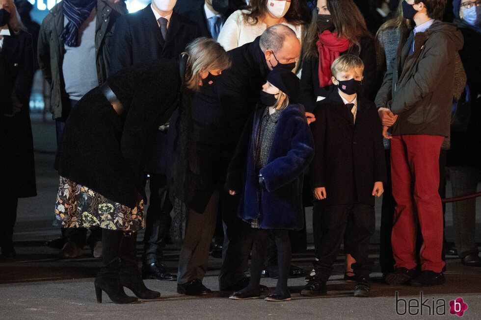 Alberto y Carolina de Mónaco con Jacques y Gabriella de Mónaco en Santa Devota 2022