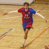 Pablo Urdangarin celebrando un gol con el Barça B de balonmano