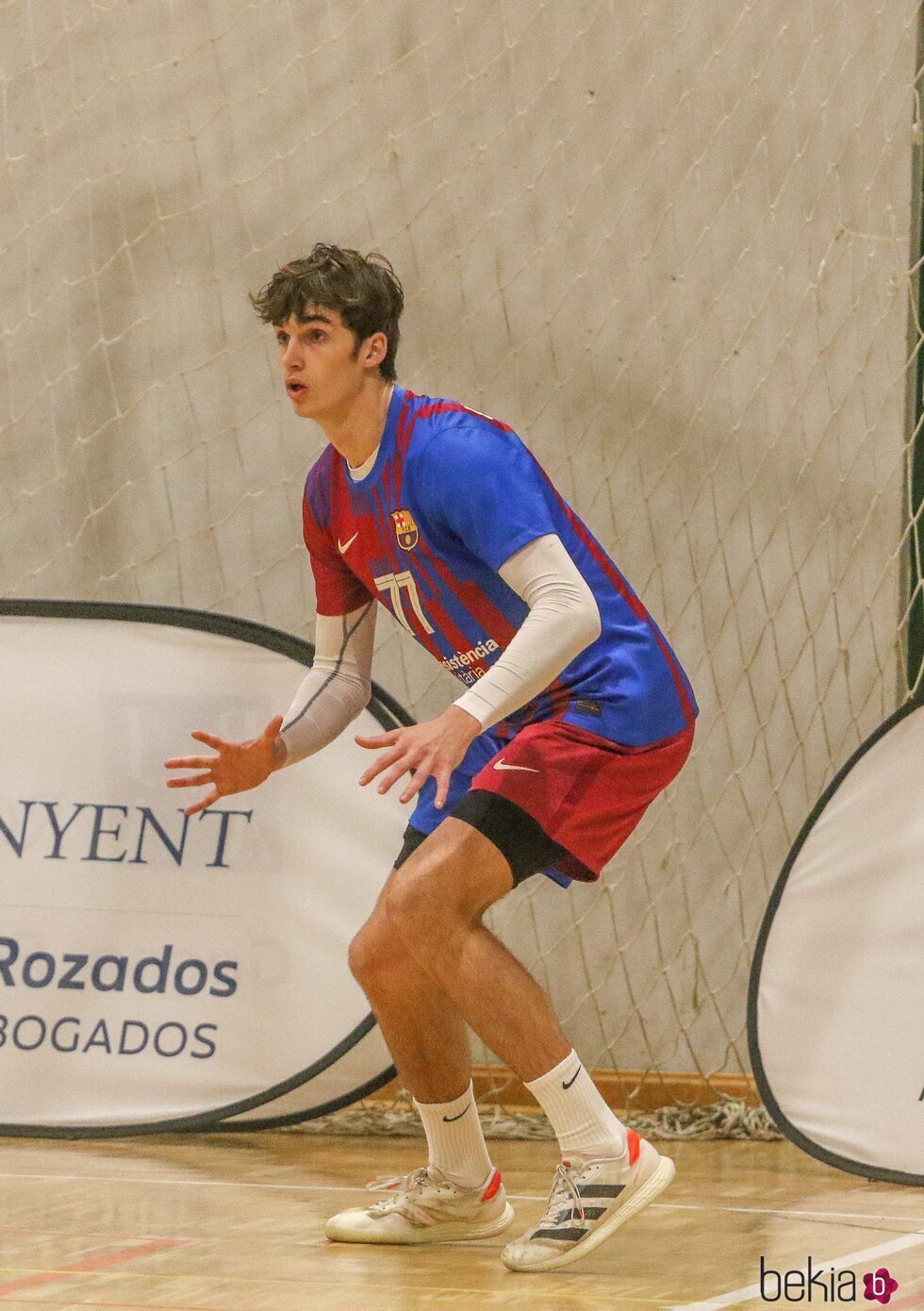 Pablo Urdangarin jugando con el Barça B de balonmano