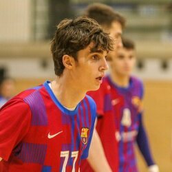 Pablo Urdangarin, muy atento en un partido de balonmano