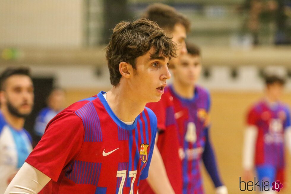 Pablo Urdangarin, muy atento en un partido de balonmano