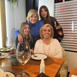 Terelu Campos, Alejandra Rubio, Carmen Borrego y Carmen Almoguera posan juntas tras una cena