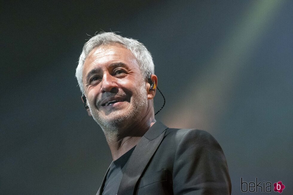 Sergio Dalma, sonriente durante su concierto en el Wizink Center de Madrid