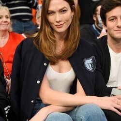 Karlie Kloss durante un partido de la NBA en Nueva York