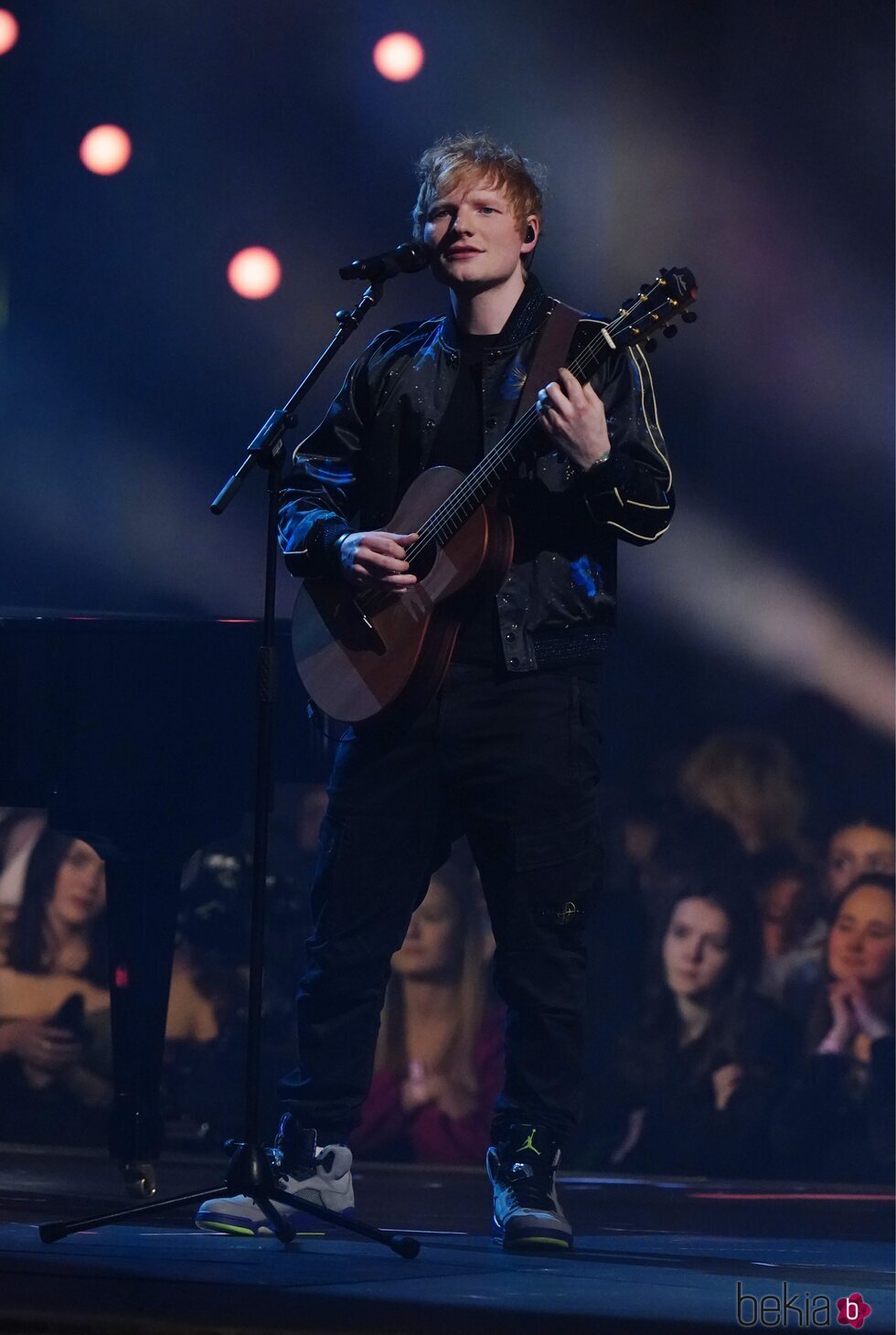 Ed Sheeran durante su actuación en los Brit Awards 2022