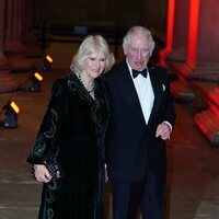 El Príncipe Carlos y Camilla Parker, muy unidos en un acto del British Asian Trust