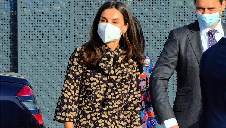 La Reina Letizia en su visita al Centro de Protonterapia Quirónsalud