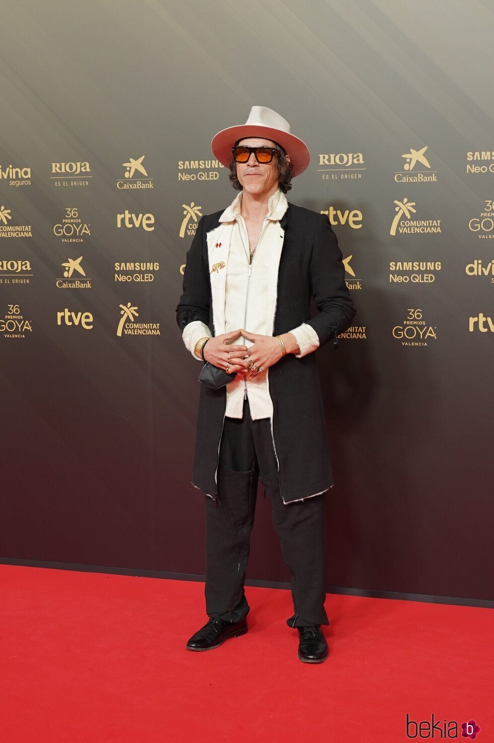 Óscar Jaenada en la alfombra roja de los Premios Goya 2022