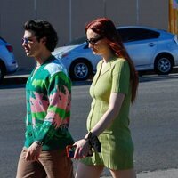 Joe Jonas y Sophie Turner pasean por Los Angeles entre rumores de embarazo