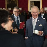 El Príncipe Carlos en los Queen's Anniversary Prize