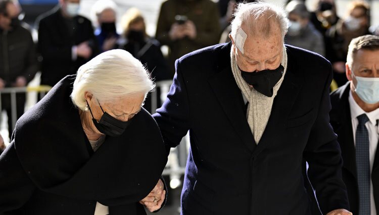 Alberto y Paola de Bélgica en el homenaje a los miembros fallecidos de la Familia Real Belga