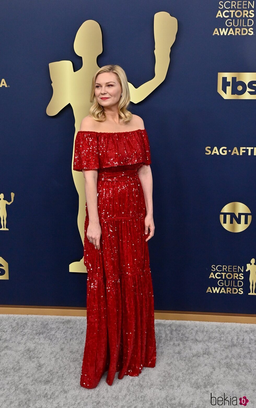 Kirsten Dunst en la alfombra roja de los SAG 2022