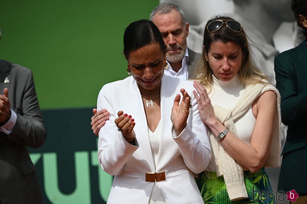 Claudia Rodríguez, viuda de Manolo Santana, en su homenaje