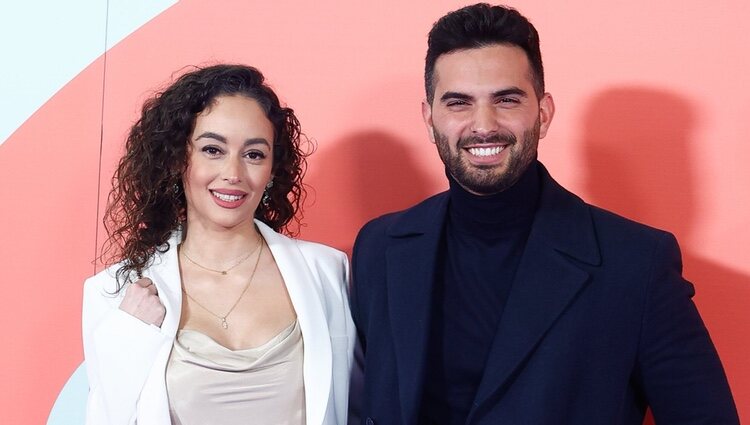 Suso Álvarez y su pareja Amanda en el concierto 'Mujeres cantan a Rocío Jurado'