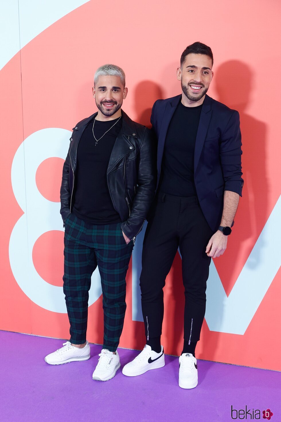 Miguel Frigenti y su novio Nuha en el concierto 'Mujeres cantan a Rocío Jurado'