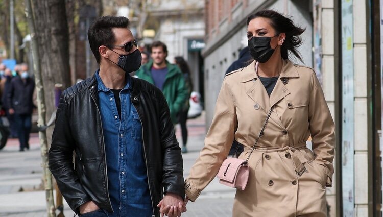 Christian Gálvez y Patricia Pardo juntos de la mano