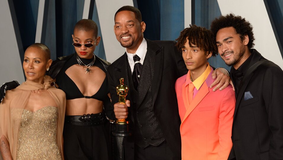 Will, Trey, Jaden, Willow y Jada Pinkett Smith en la fiesta de Vanity Fair tras los Premios Oscar 2022