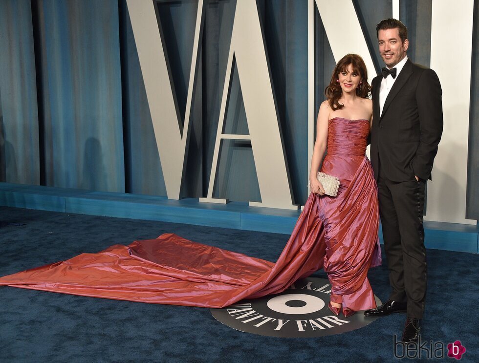 Zooey Deschanel y Jonathan Scott en la fiesta de Vanity Fair tras los Premios Oscar 2022