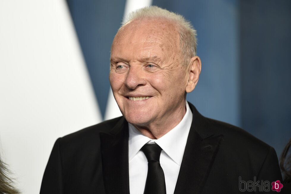 Anthony Hopkins en la fiesta de Vanity Fair tras los Premios Oscar 2022