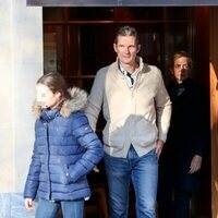 La Infanta Cristina e Iñaki Urdangarin y su hija Irene Urdangarin a la salida de un restaurante de Vitoria