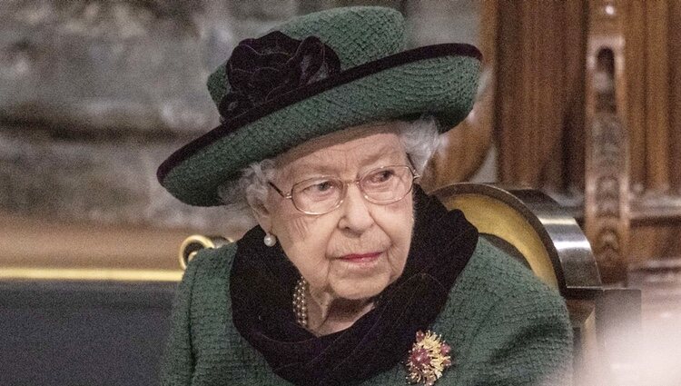 La Reina Isabel en el homenaje al Duque de Edimburgo en la Abadía de Westminster