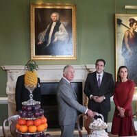 La Reina Letizia y el Príncipe Carlos en su visita a la Colección 'Zurbarán. las doce tribus de Israel: Jacob y sus hijos' en el Castillo de Auckland