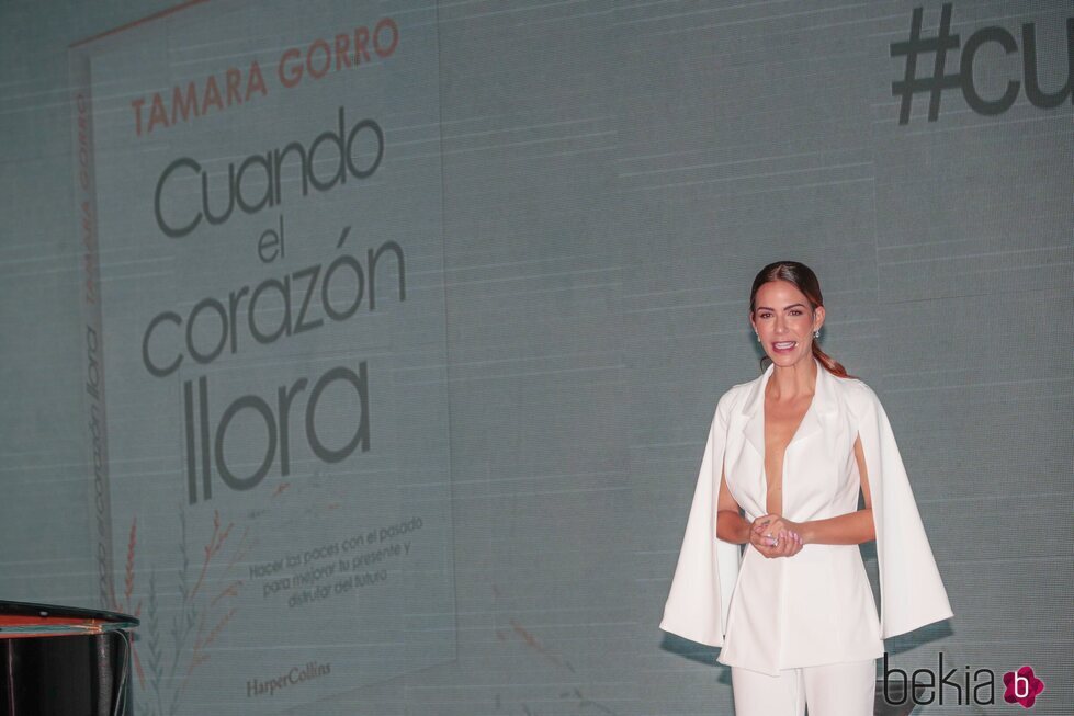 Tamara Gorro presenta su libro 'Cuando el corazón llora'