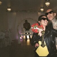 Kourtney Kardashian y Travis Barker en su boda en Las Vegas