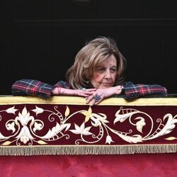 María Teresa Campos viendo las procesiones de Málaga