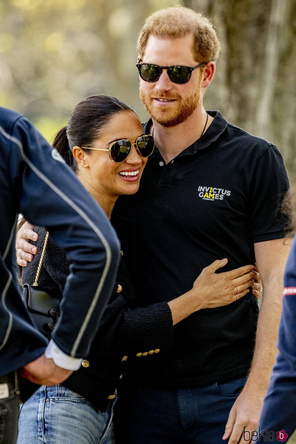 El Príncipe Harry y Meghan Markle abrazados en los Invictus Games de La Haya