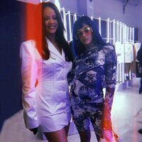 Sita Abellán con Rihanna