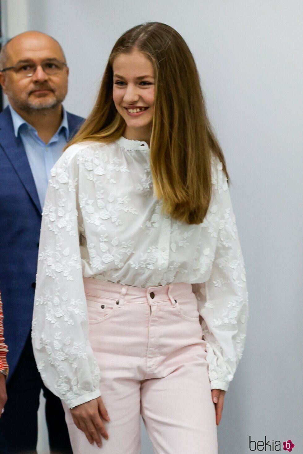 La Princesa Leonor muestra su sonrisa en una Jornada sobre Juventud y Ciberseguridad en Leganés