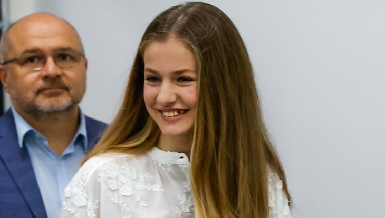 La Princesa Leonor muestra su sonrisa en una Jornada sobre Juventud y Ciberseguridad en Leganés