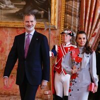 Los Reyes Felipe y Letizia en el almuerzo por la entrega del Premio Cervantes 2021