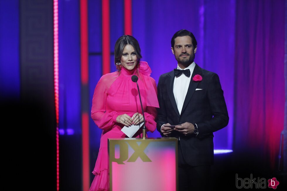 Carlos Felipe y Sofia de Suecia en su intervención en la QX Gay Gala