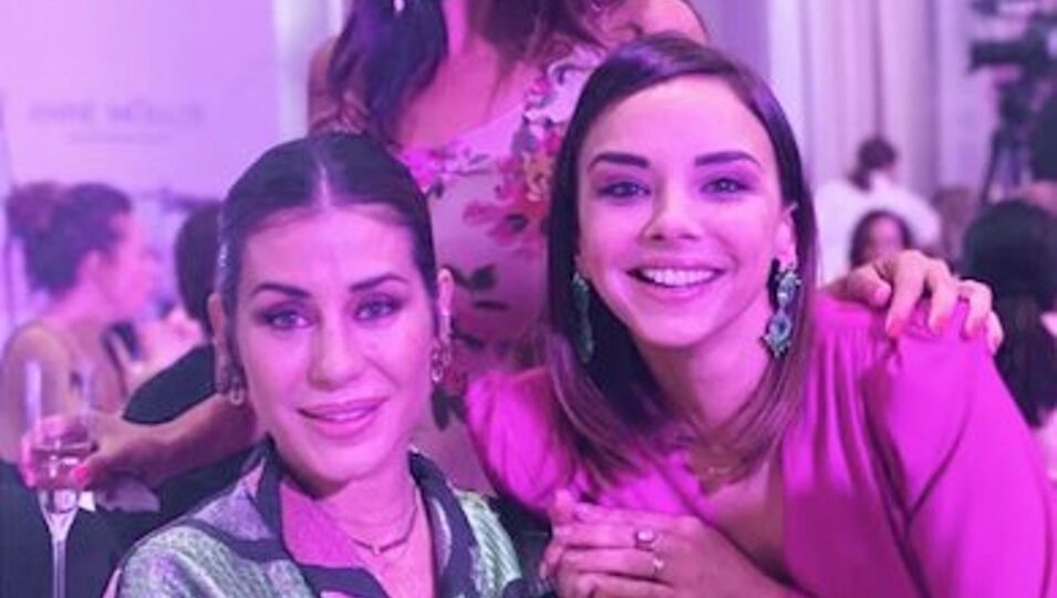 Elena Tablada y Chenoa, juntas en un evento