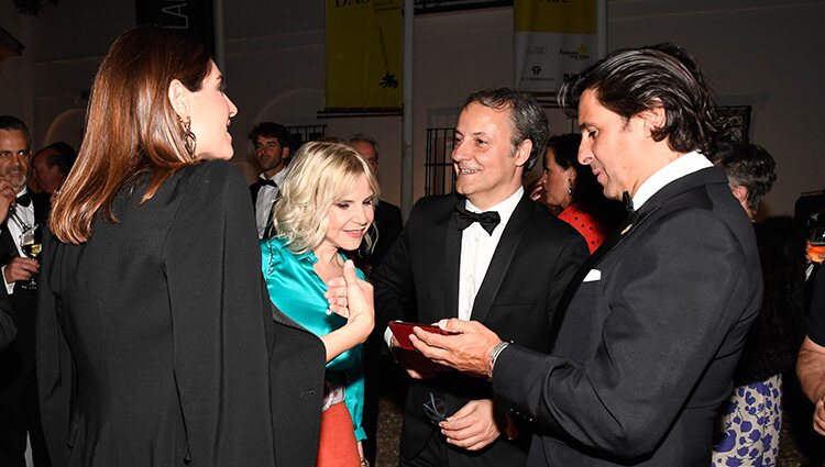 Eugenia Martínez de Irujo y Narcís Rebollo con Fran Rivera y Lourdes Montes en la cena previa a la exhibición de Enganches