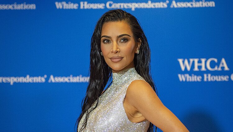 Kim Kardashian en la cena de la Asociación de Corresponsales de la Casa Blanca 2022