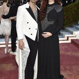 Sophie Turner y Joe Jonas posan en la MET Gala 2022