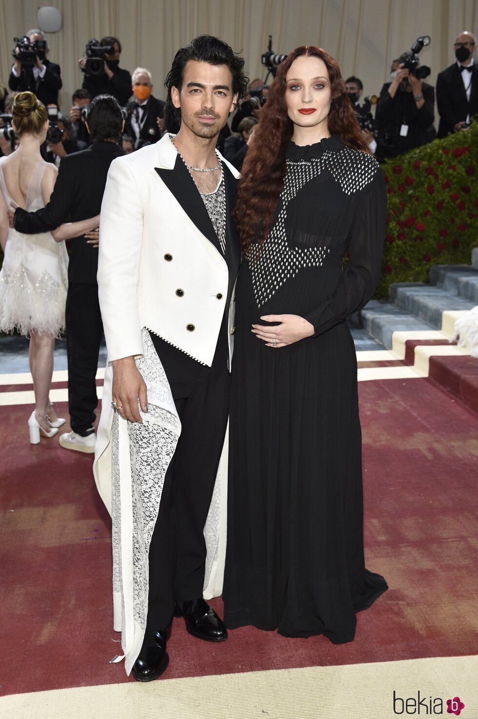 Sophie Turner y Joe Jonas posan en la MET Gala 2022