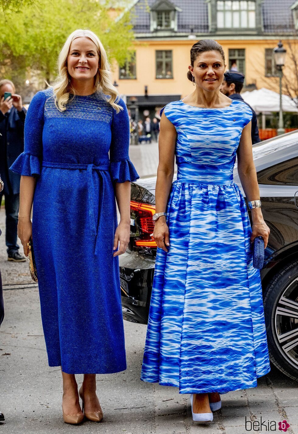 Mette-Marit de Noruega y Victoria de Suecia en una recepción de Estocolmo durante la visita oficial de Haakon y Mette-Marit de Noruega a Suecia