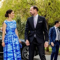 Victoria de Suecia y Haakon de Noruega en una recepción de Estocolmo durante la visita oficial de Haakon y Mette-Marit de Noruega a Suecia