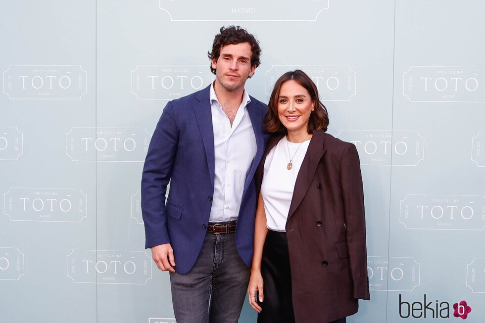 Tamara Falcó apoya a Íñigo Onieva en la inauguración de su nuevo restaurante