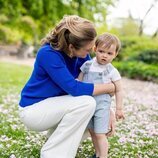 Stéphanie de Luxemburgo, muy cariñosa con su hijo Charles de Luxemburgo en su 2 cumpleaños