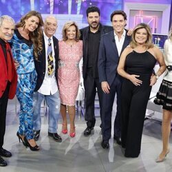 Jesús Mariñas, Marisa Martín Blázquez, Carlos Ferrando, María Teresa Campos, Tony Aguilar, Antonio Rossi, Terelu Campos y Pilar Eyre