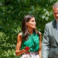 Los Reyes Felipe y Letizia, muy cómplices en Las Hurdes