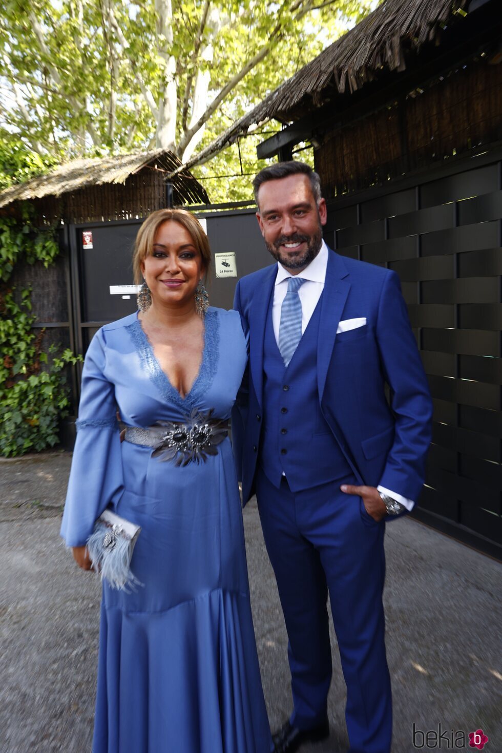 Kike Calleja y Raquel Abad en la boda de José María Almoguera y Paola