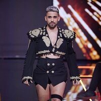 Miguel Frigenti en el desfile de Moda España de la 'Sálvame Fashion Week 2022'